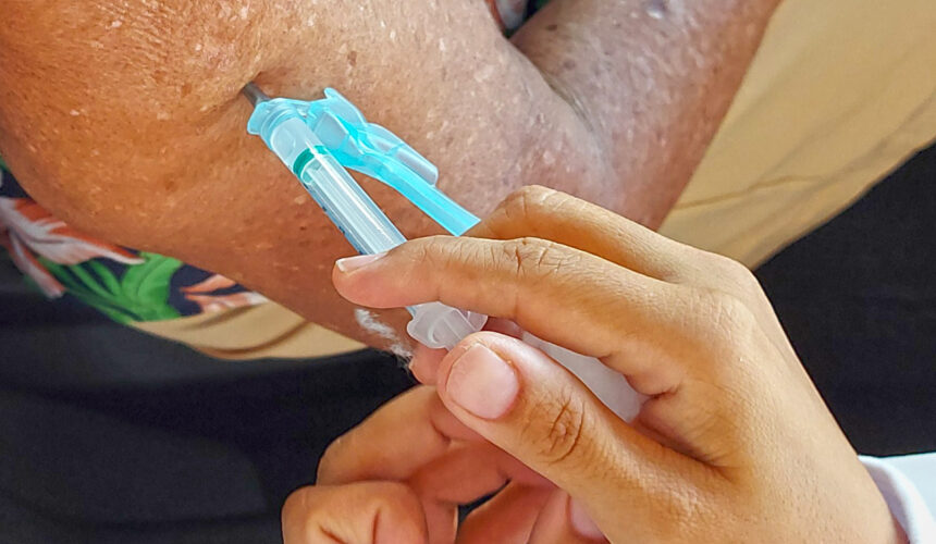 Retorna a vacinação dos idosos em Itabuna