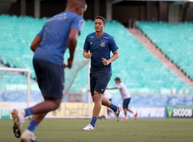 Bahia negocia rescisão de contrato com o zagueiro Anderson Martins